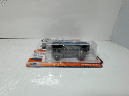 Auto World Muscle Trucks 1981 Chevy Silverado Stepside Blue 1:64 Diecast
