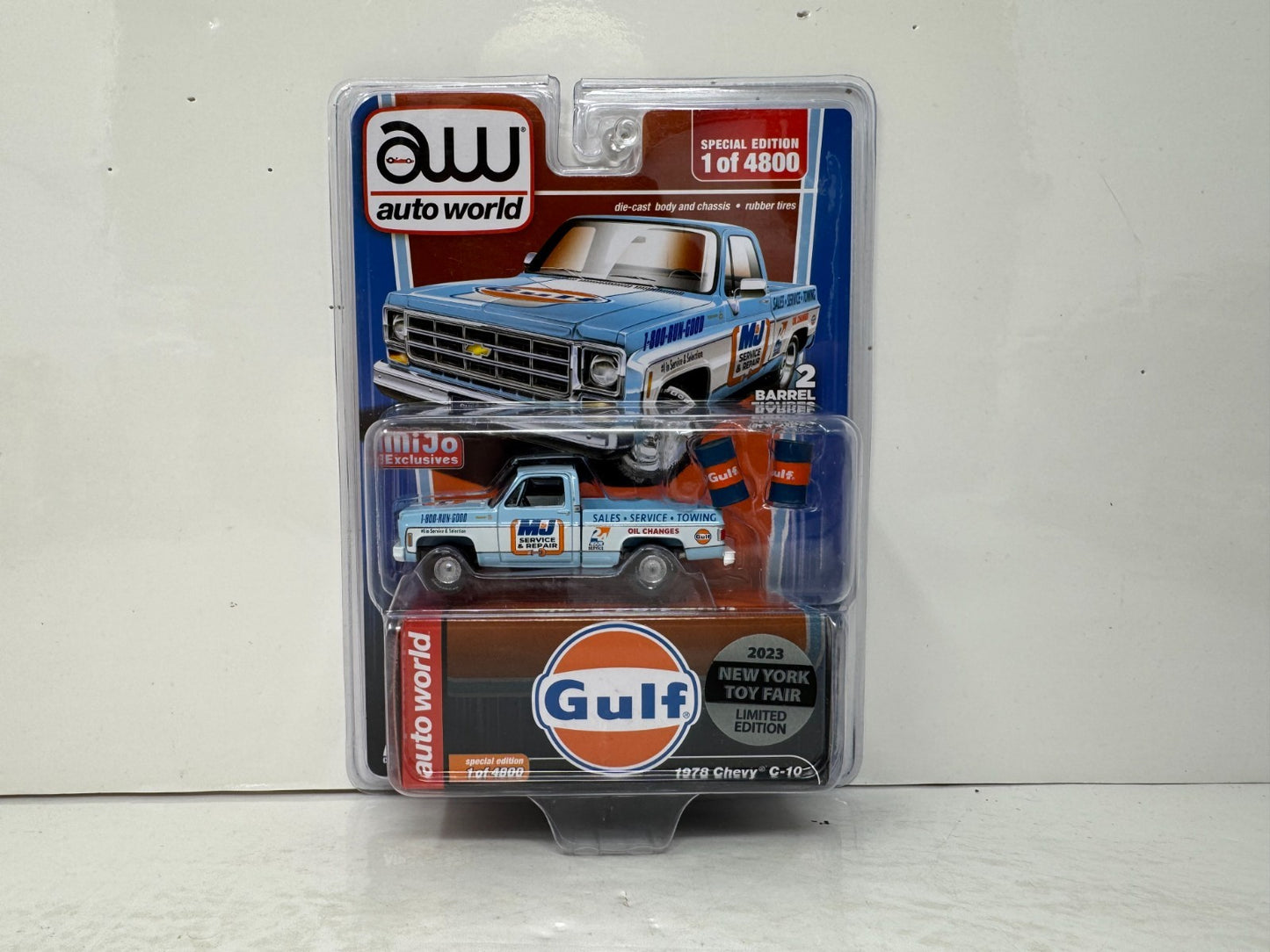 Auto World Gulf 1978 Chevy C10 New York Toy Fair Limited Edition 1:64 Diecast