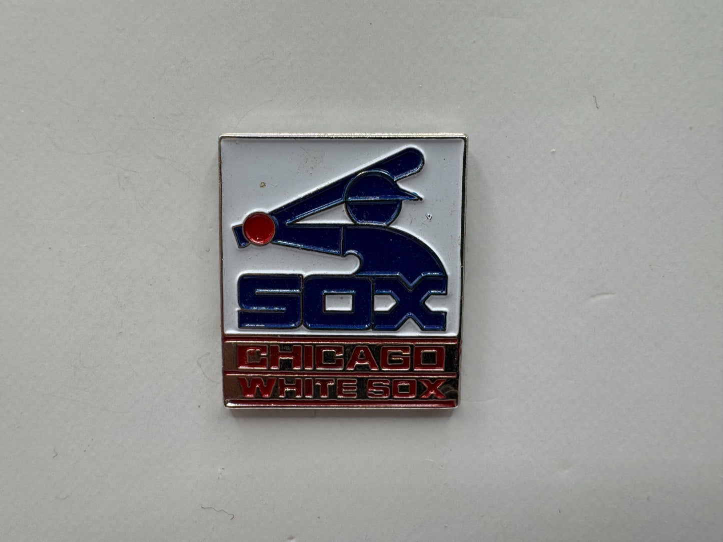 Chicago White Sox Vintage MLB Team Logo Lapel Pin