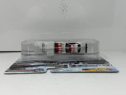 Hot Wheels Premium Team Transport #46 1972 Plymouth Cuda Retro Rig 1:64 Diecast