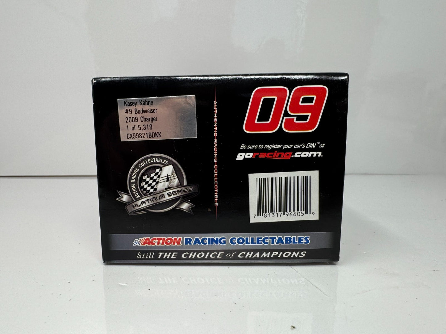Action NASCAR Kasey Kahne #9 Budweiser 2009 Dodge Charger 1:24 Diecast