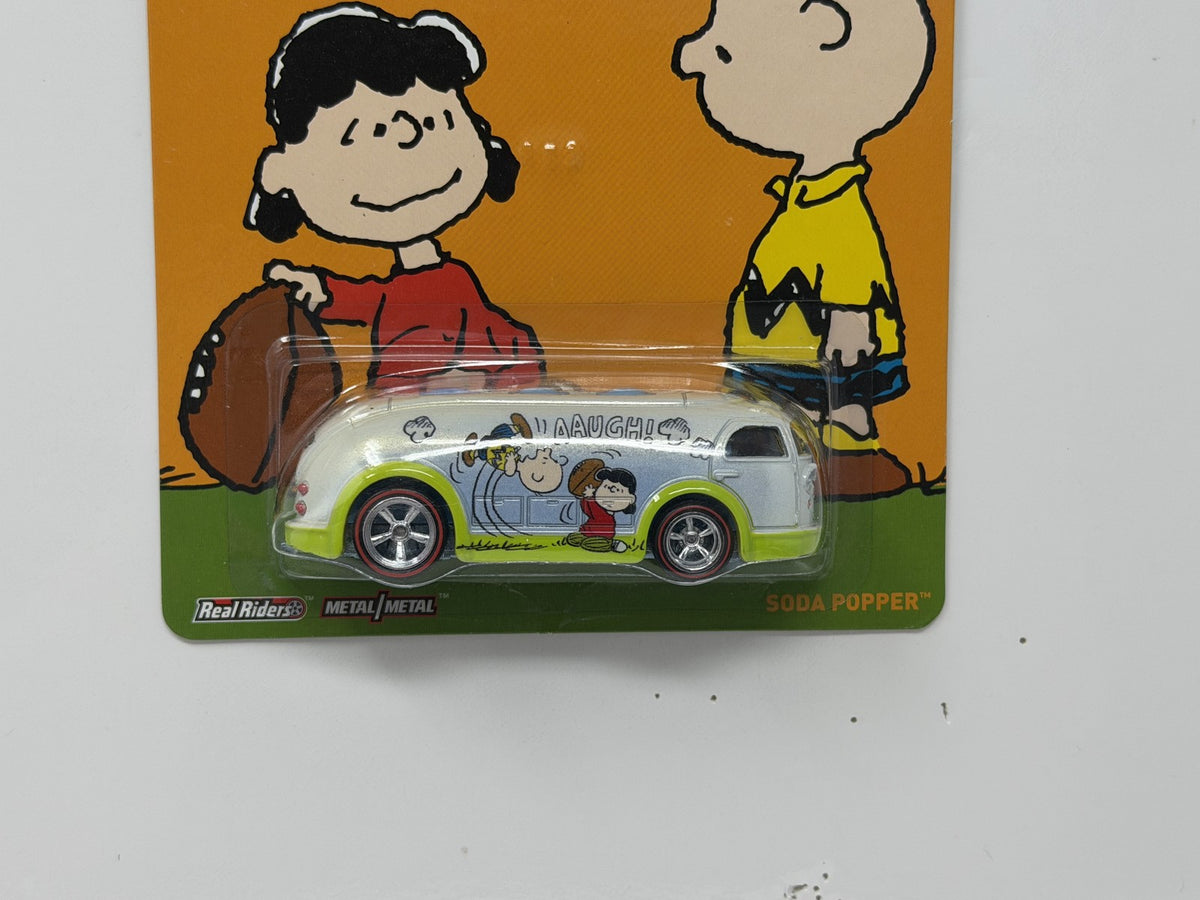 Hot Wheels Peanuts Soda Popper 1:64 Diecast Real Riders