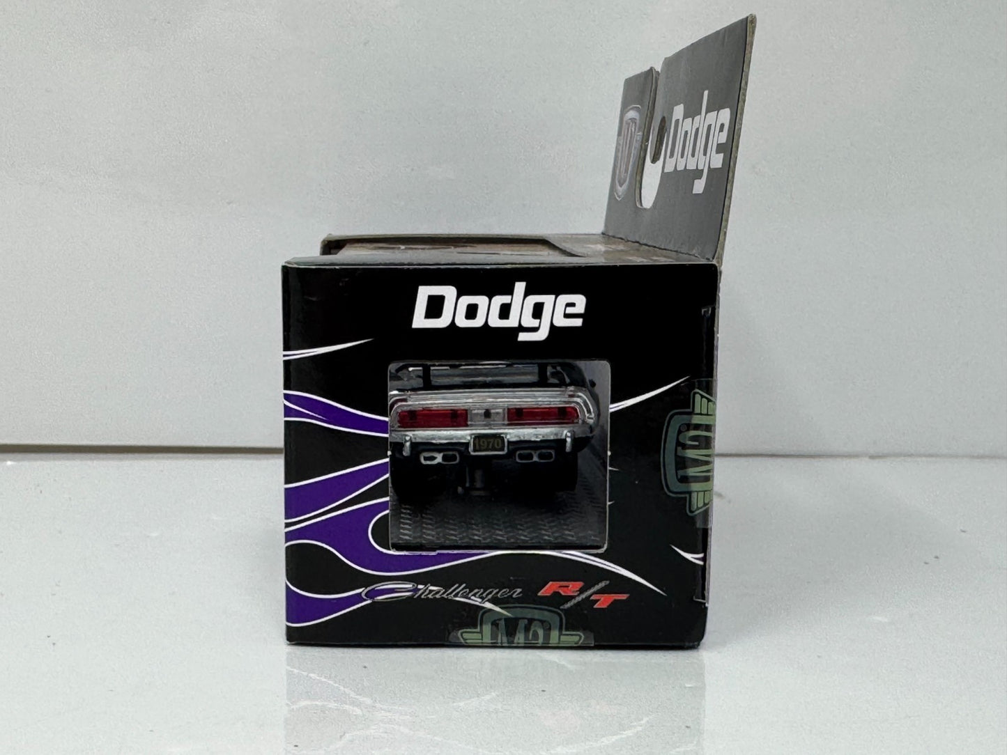 M2 Machines Ground Pounders 1970 Dodge Challenger RT 440 1:64 Diecast