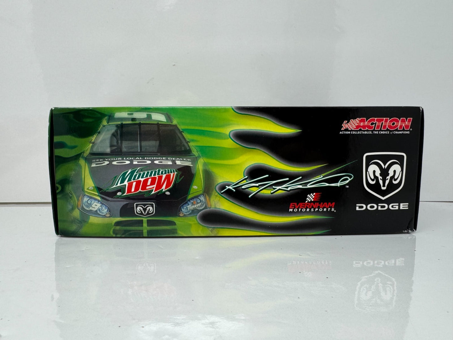 Action NASCAR Kasey Kahne #9 Mountain Dew 2005 Dodge Charger 1:24 Diecast