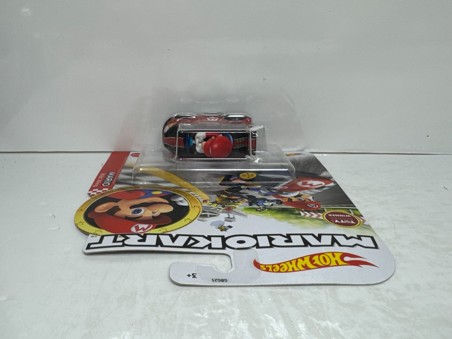 Hot Wheels Mario Kart Mario Wild Wing 1:64 Diecast