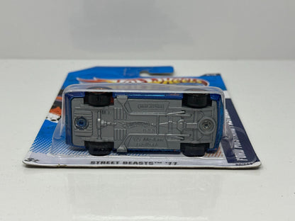 Hot Wheels Street Beasts Ford Mustang Fastback 1:64 Diecast Blue