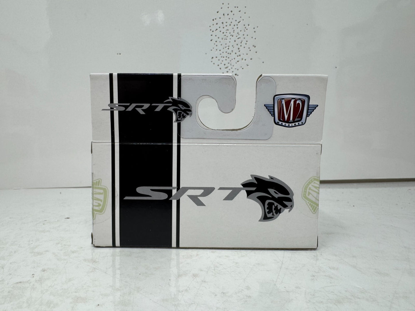 M2 Machines SRT 1966 Chrysler 300F 1:64 Diecast