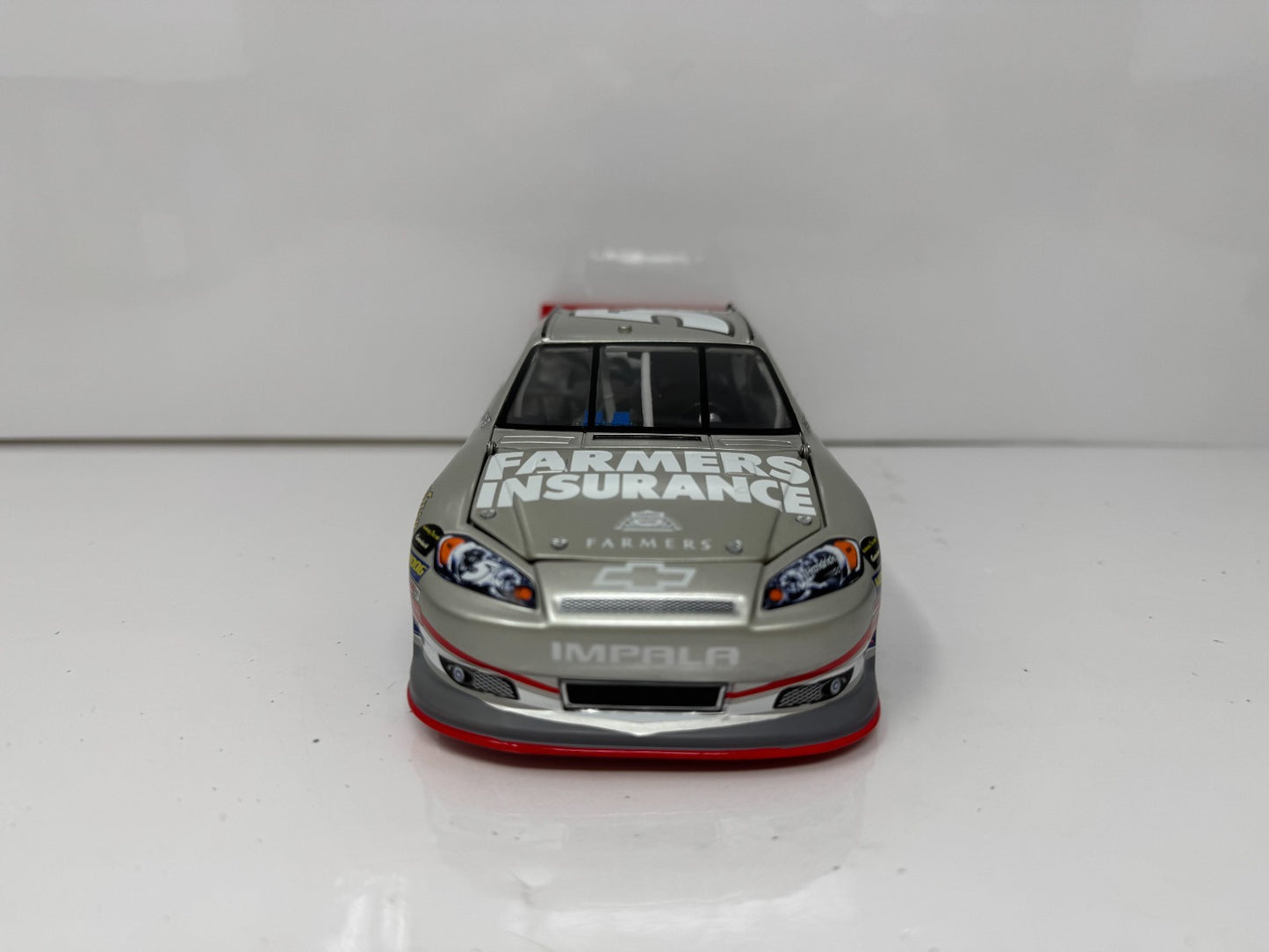 Lionel NASCAR Kasey Kahne #5 Farmers Insurance Frost 2012 Impala 1:24 Diecast