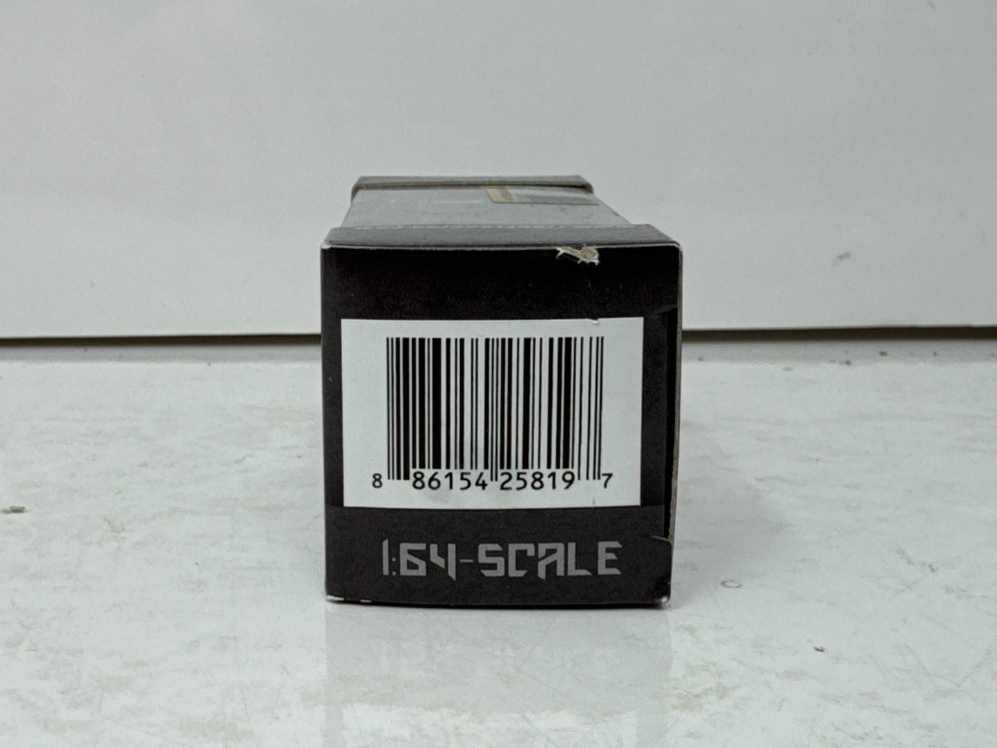 Kevin Harvick #4 Mobil 1 Salutes 2022 Ford Mustang NASCAR 1:64 Diecast