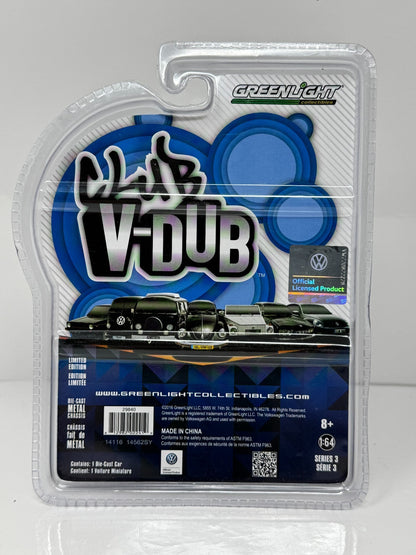 Greenlight Club V-Dub 1975 Volkswagen Type 2 Ambulance 1:64 Diecast