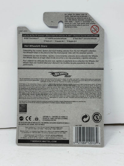 Hot Wheels Stars Ford GT-40 1:64 Diecast Gray