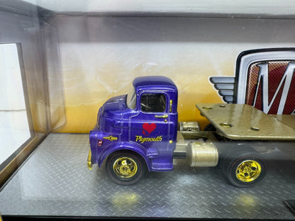 M2 Machines Auto Haulers Dodge COE & 1968 Plymouth Barracuda HEMI 1:64 Diecast