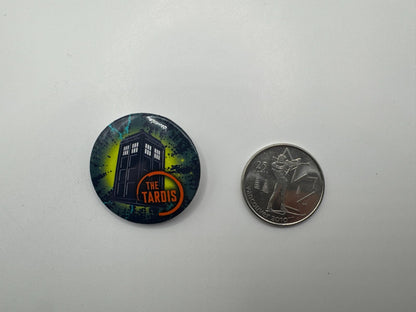 Doctor Who The Tardis Pin-back Button UDT1