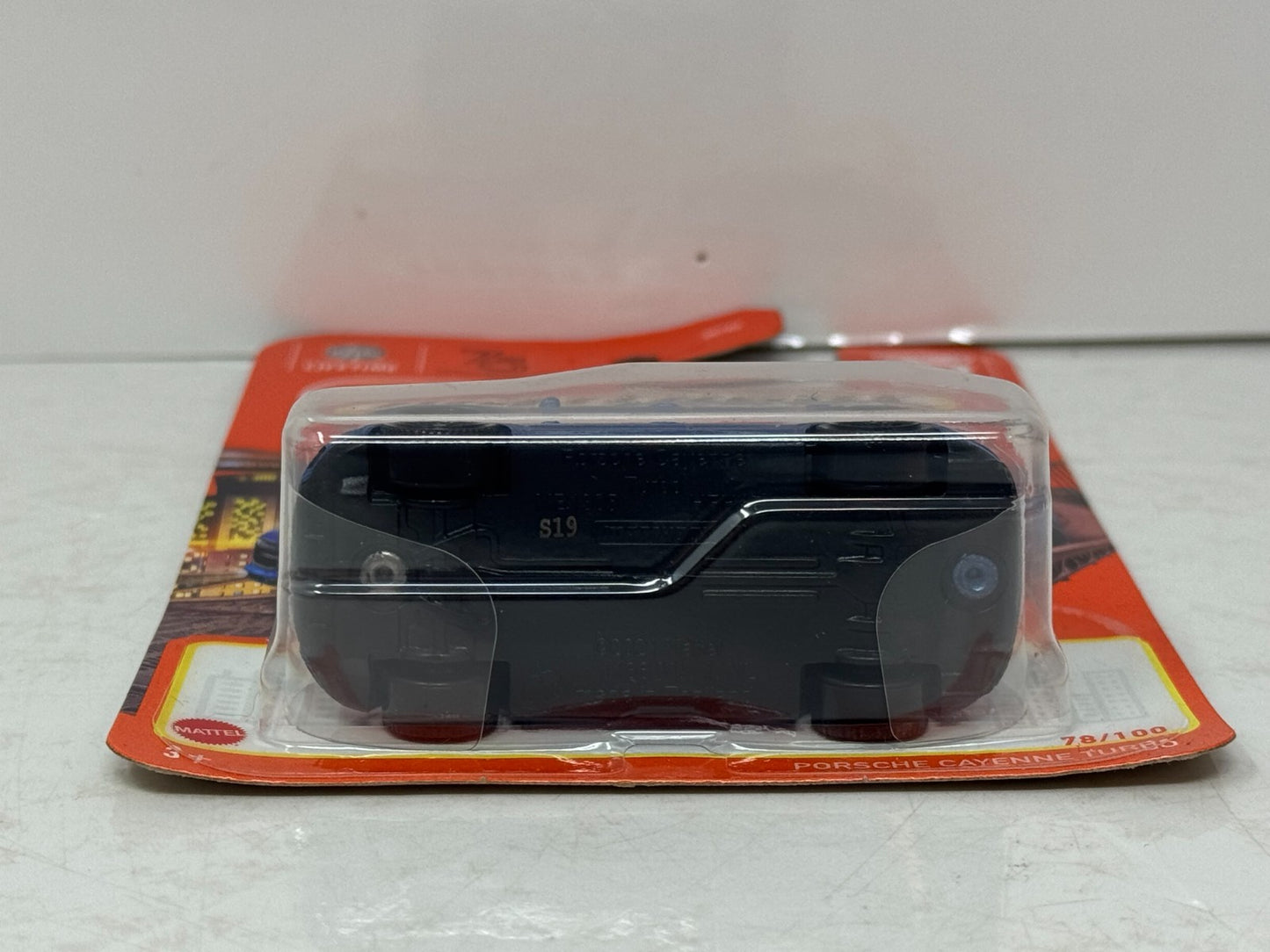 Matchbox Porsche Cayenne Turbo 1:64 Diecast Blue