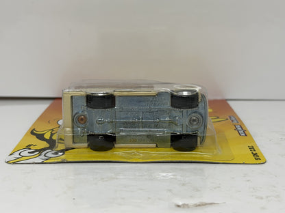 Hot Wheels General Mills Cheerios 1951 GMC C.O.E. 1:64 Diecast Real Riders