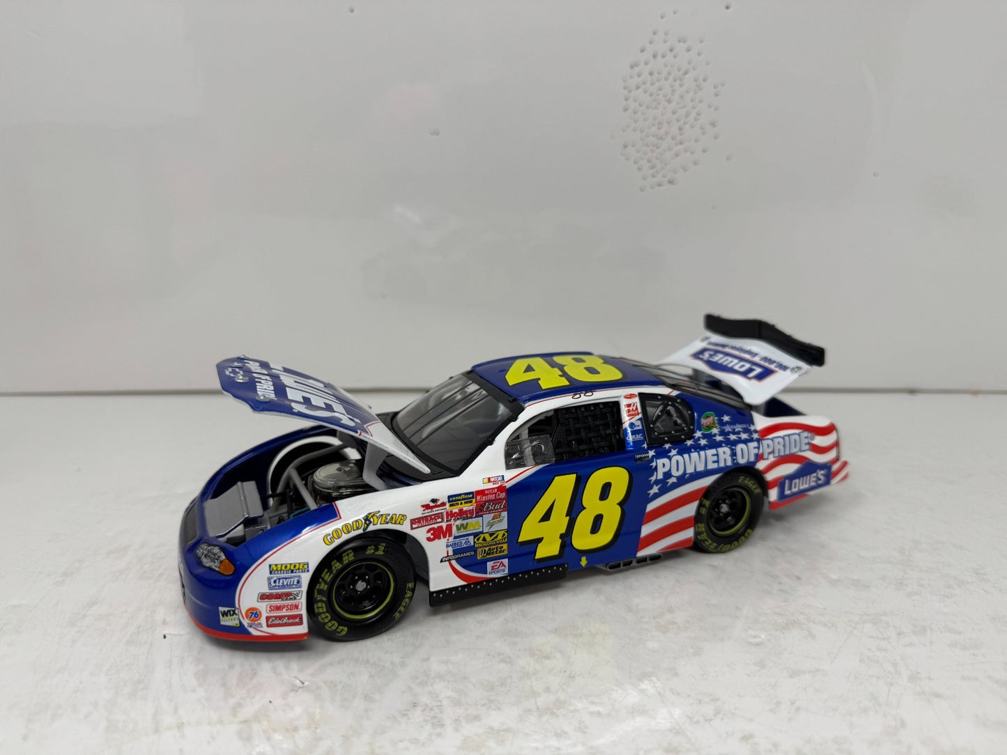 Action Nascar #48 Jimmie Johnson Lowe's Power of Pride 2002 Chevy 1:24 Diecast