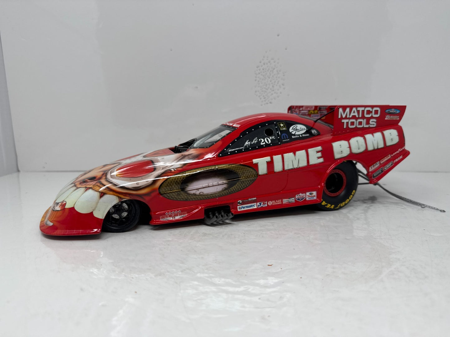 Milestone Gary Scelzi NHRA Oakley Time Bomb Dodge Stratus Funny Car 1:16 Scale