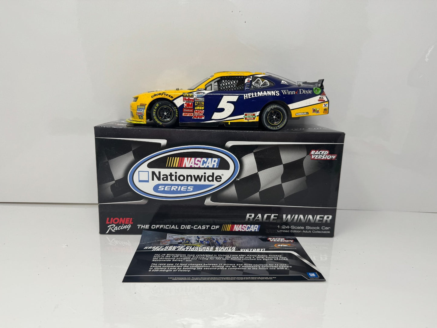 Lionel NASCAR Kasey Kahne #5 Hellmann's Daytona Win 2014 Camaro 1:24 Diecast