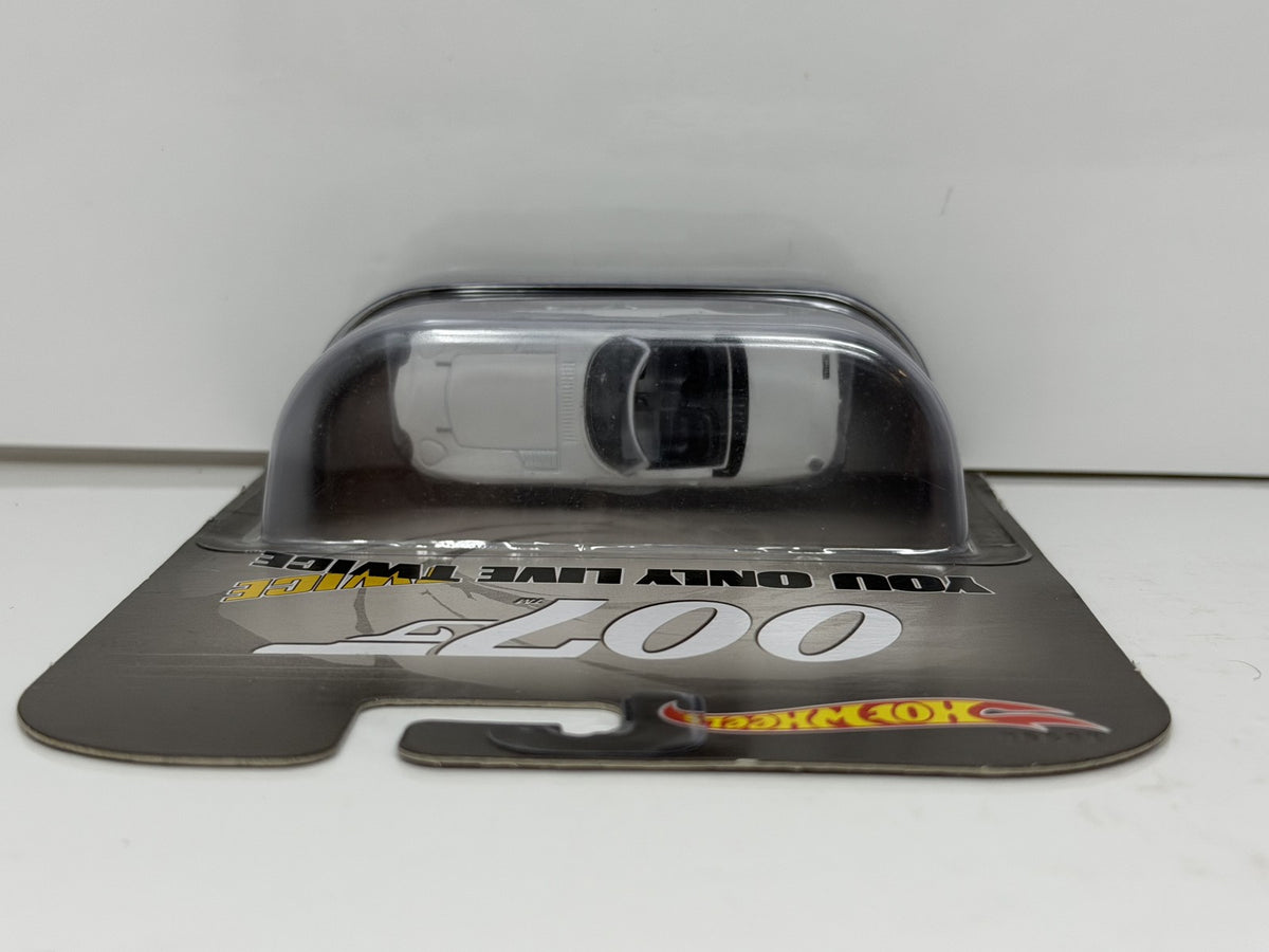 Hot Wheels Retro James Bond 007 Twice Toyota 2000GT Roadster 1:64 Diecast