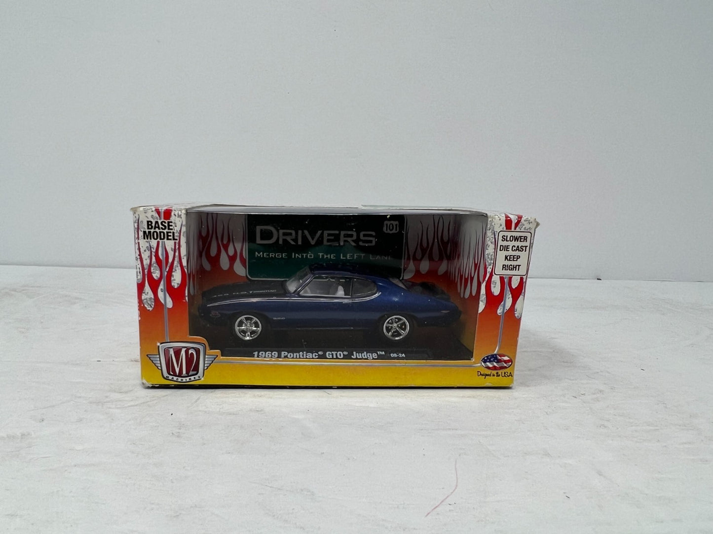 M2 Machines Drivers 1969 Pontiac GTO Judge 1:64 Diecast