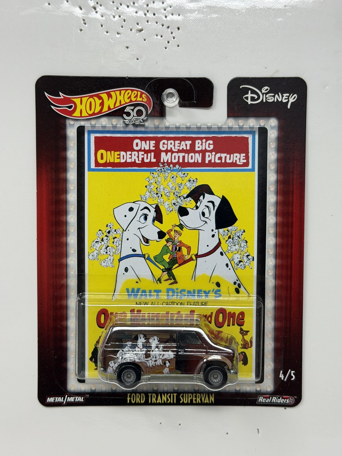 Hot Wheels Disney 101 Dalmatians Ford Transit Supervan 1:64 Diecast Real Riders