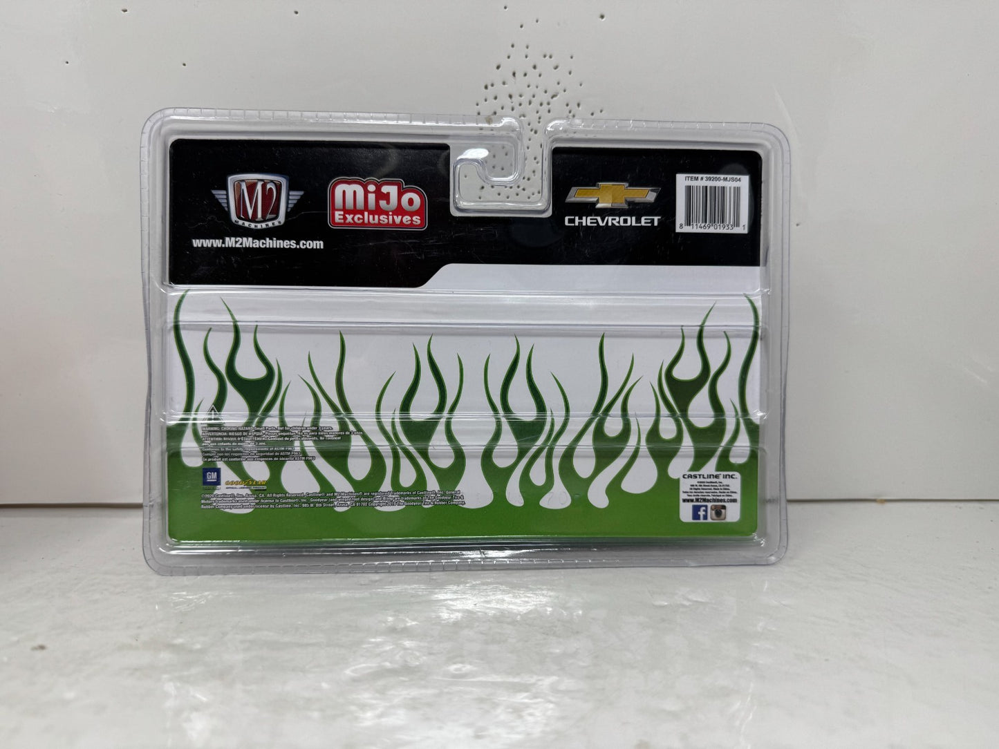 M2 Machines MiJo Exclusives Chevy C60 Truck & Chevrolet Silverado 1:64 Diecast