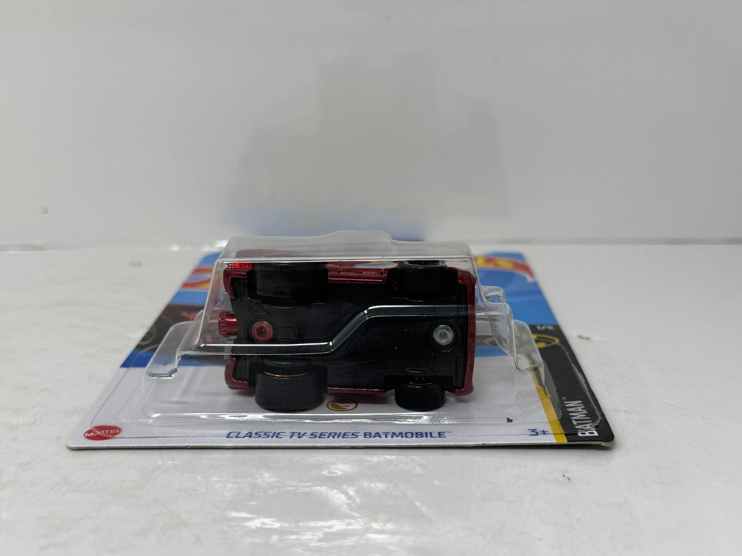 Hot Wheels Super Treasure Hunt Classic TV Series Batmobile 1:64 Diecast