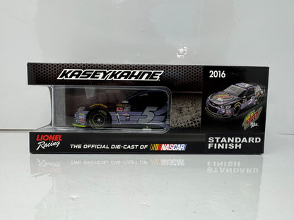 Lionel NASCAR Kasey Kahne #5 Mountain Dew Pitch Black 2016 SS 1:24 Diecast