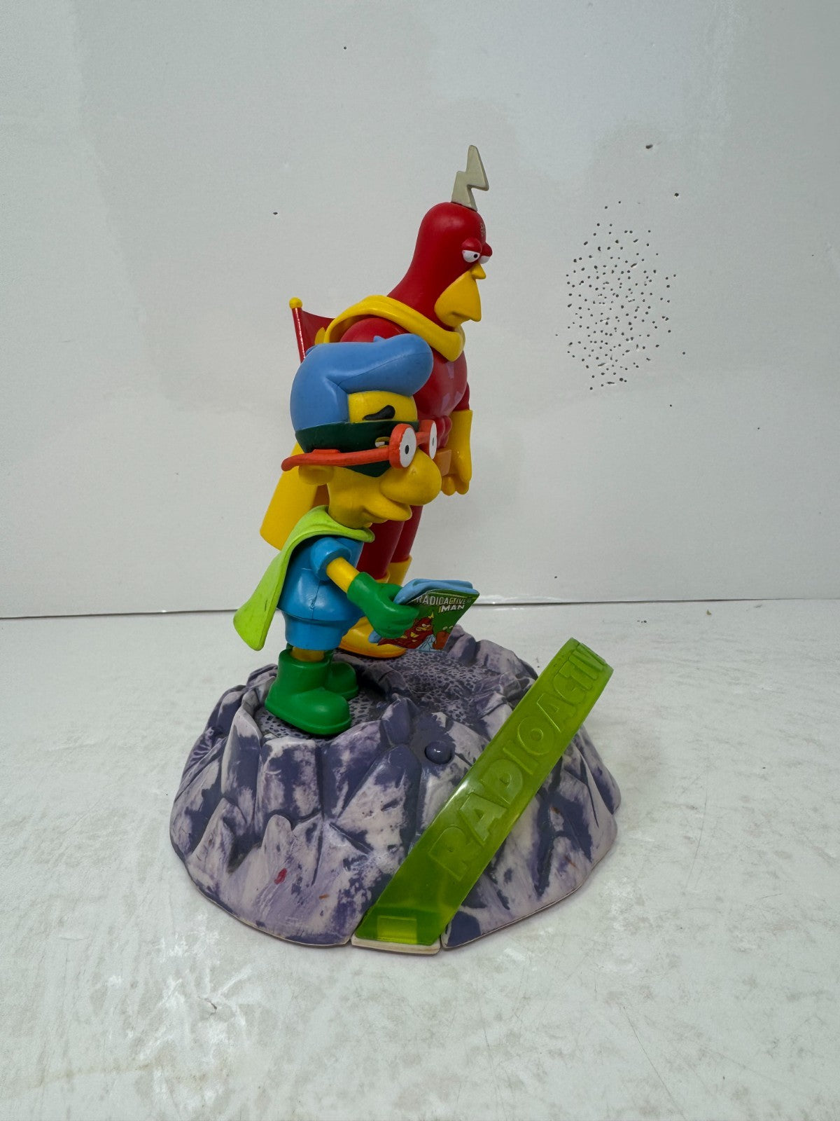 Simpsons World of Springfield Lunar Base Set Playmates Diorama