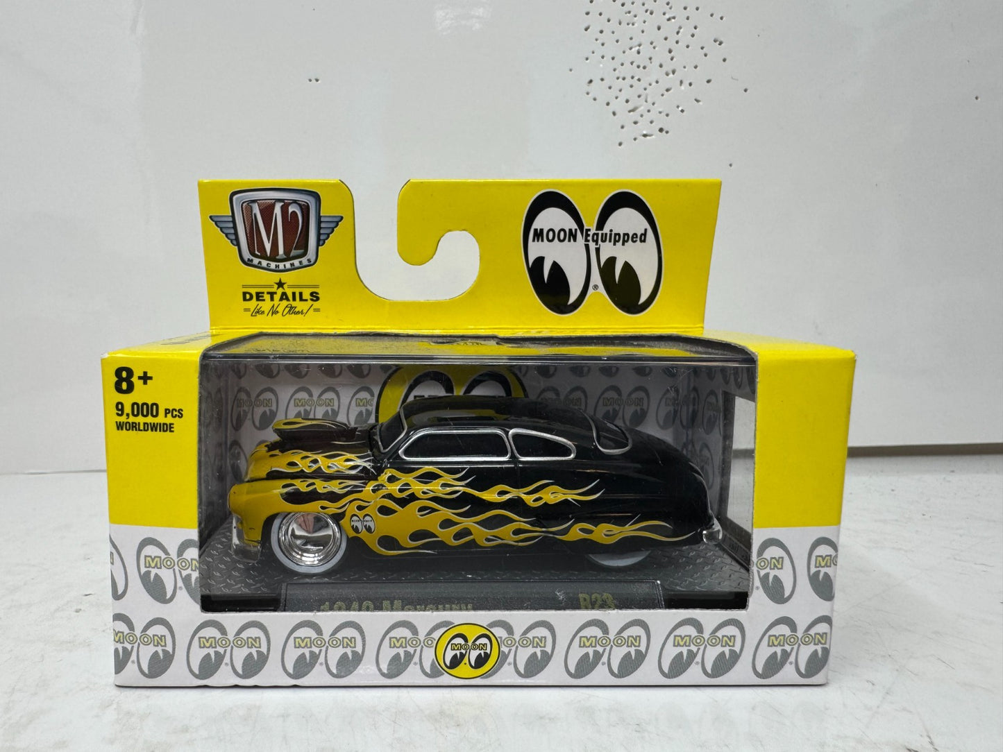 M2 Machines Ground Pounders 1949 Mercury Moon Eyes 1:64 Diecast