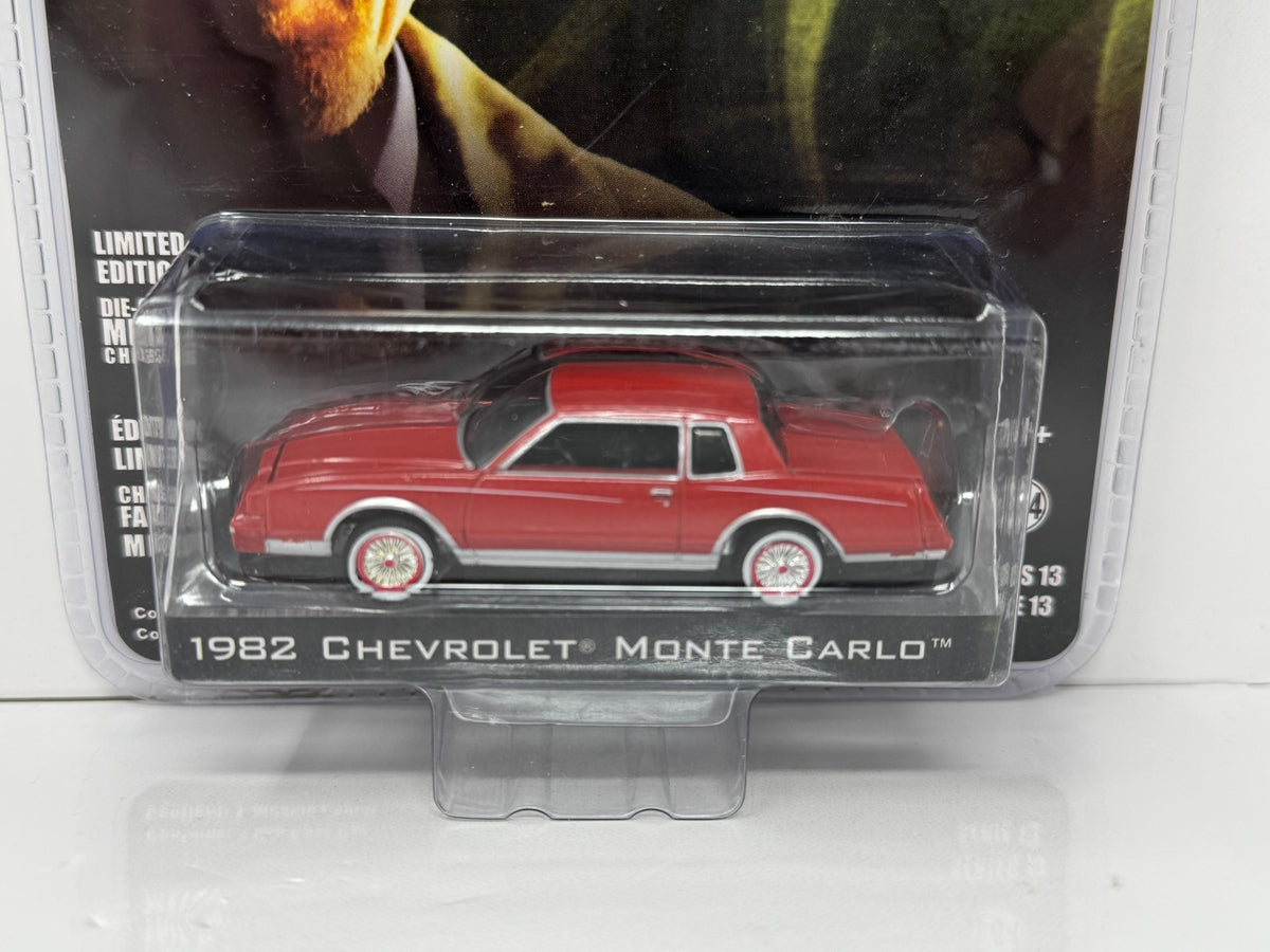 Greenlight Hollywood Breaking Bad 1982 Chevrolet Monte Carlo 1:64 Diecast