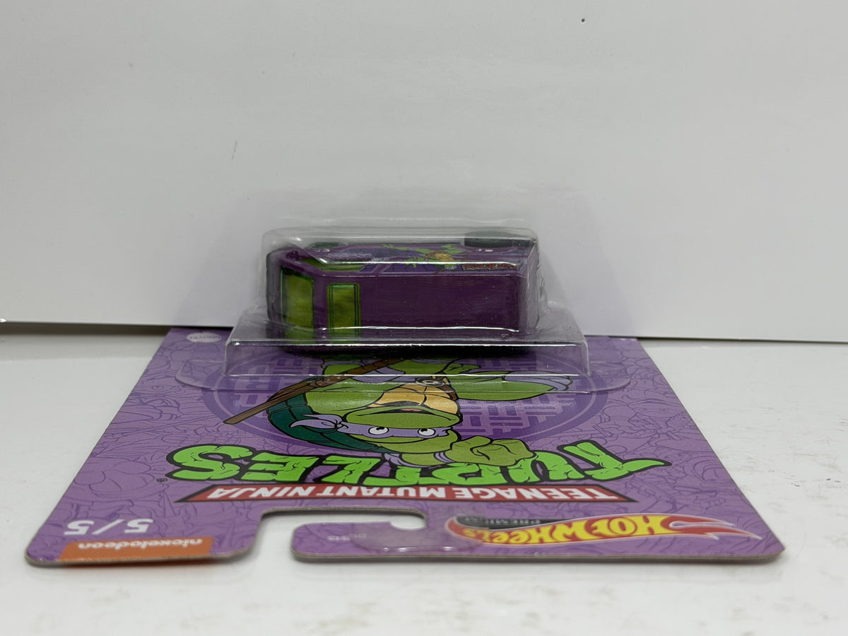 Hot Wheels Teenage Mutant Ninja Turtles Donatello Dream Van XGW 1:64 Diecast