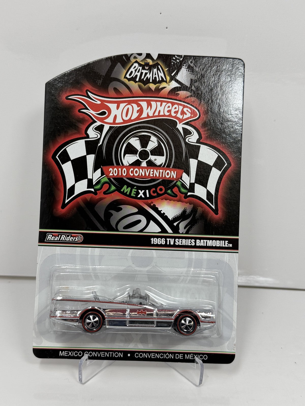 Hot Wheels 2010 Mexico Convention 1966 TV Series Batmobile 1:64 Diecast #2318