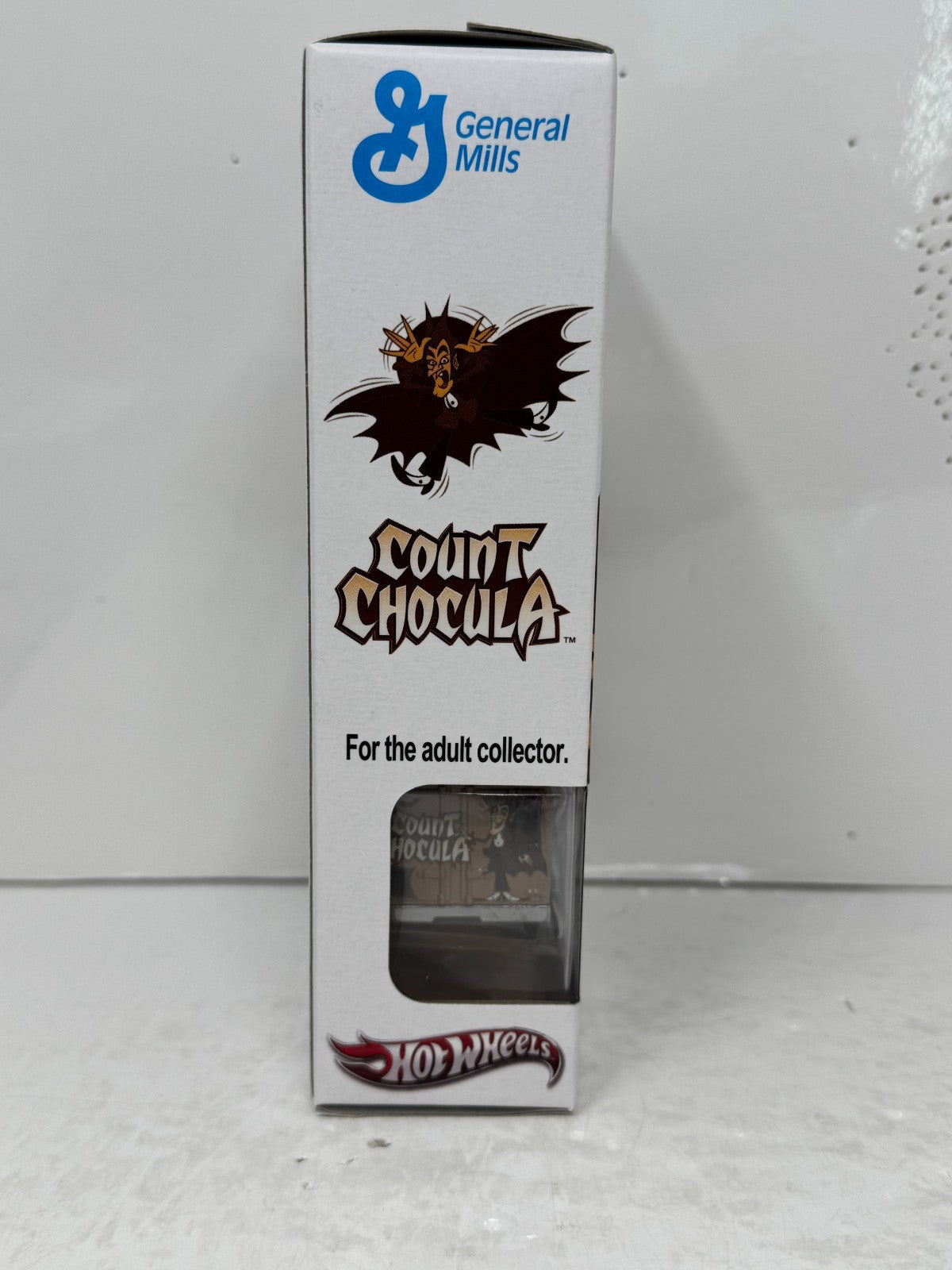Hot Wheels RLC Red Line Club Count Chocula HiWay Hauler Real Riders 1:64 Diecast