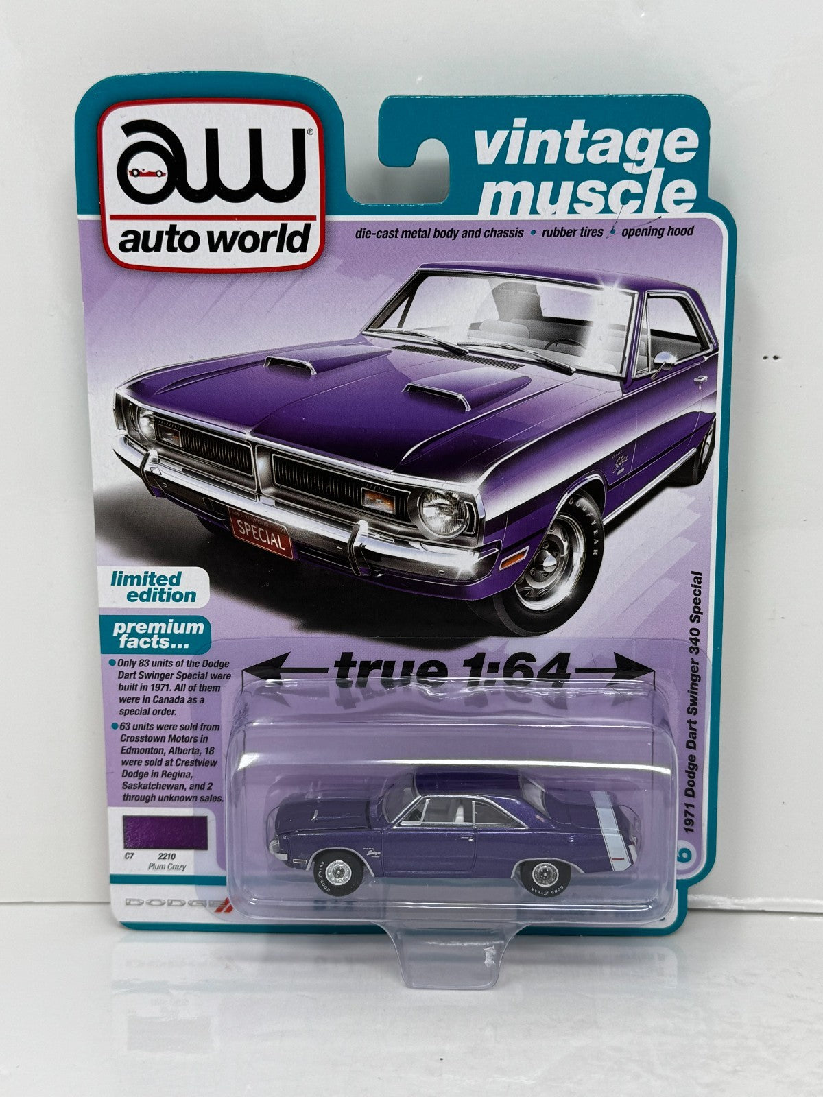 Auto World Vintage Muscle 1971 Dodge Dart Swinger 340 Plum Crazy 1:64 Diecast