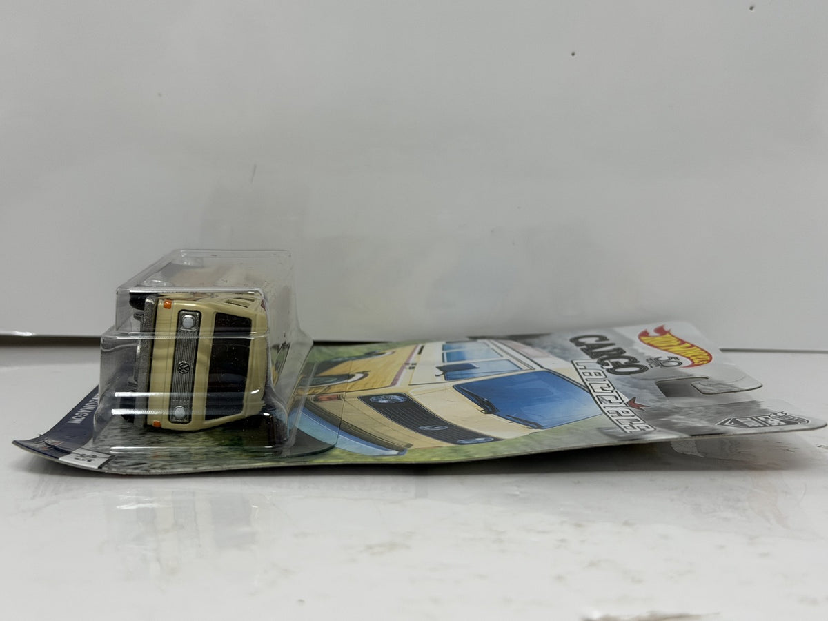 Hot Wheels Cargo Carriers Volkswagen Sunagon 1:64 Diecast Real Riders