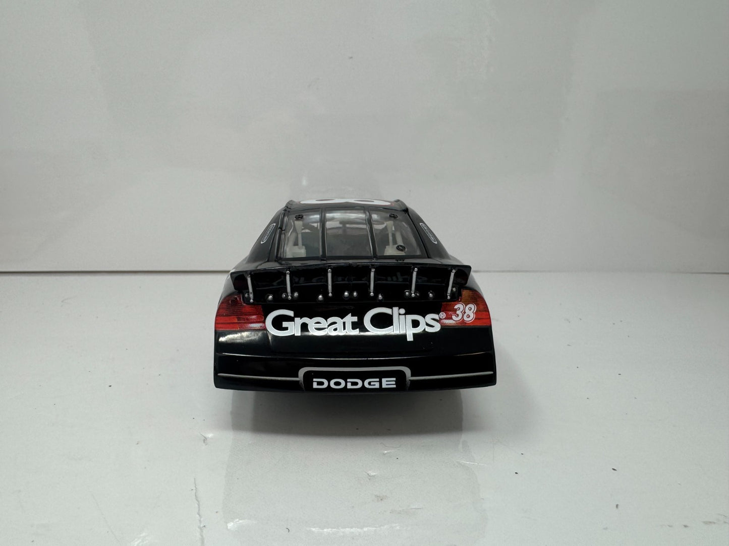 Action NASCAR Kasey Kahne #38 Great Clips 2004 Dodge Intrepid 1:24 Diecast