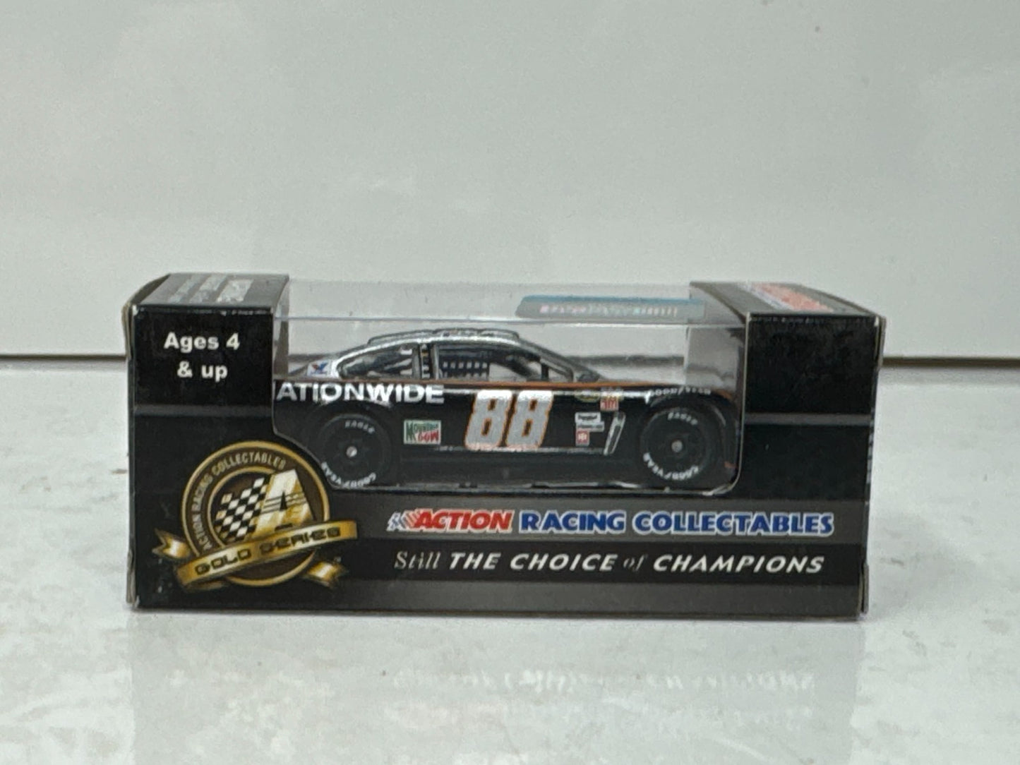 Dale Earnhardt Jr #88 Nationwide Darlington 2016 Chevy SS 1:64 NASCAR Diecast