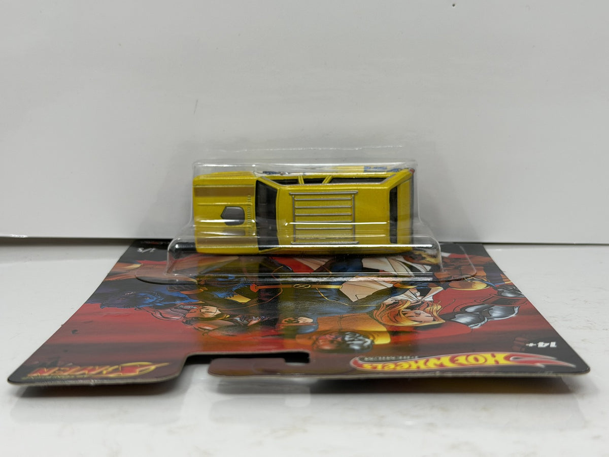 Hot Wheels Premium Marvel Astonishing X-Men 1971 Plymouth Satellite 1:64 Diecast