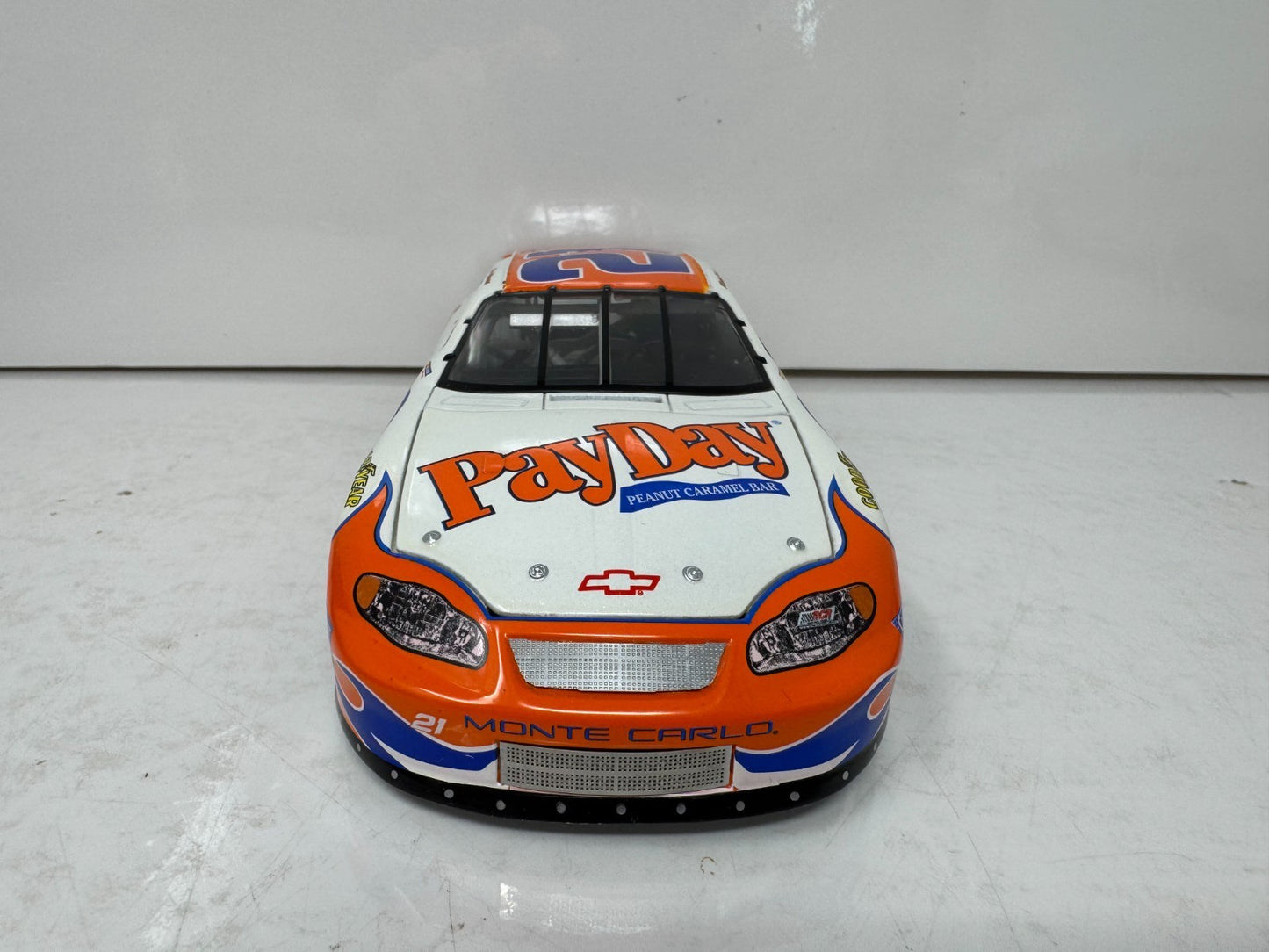 Action Nascar #21 Kevin Harvick PayDay 2003 Chevy Monte Carlo 1:24 Diecast