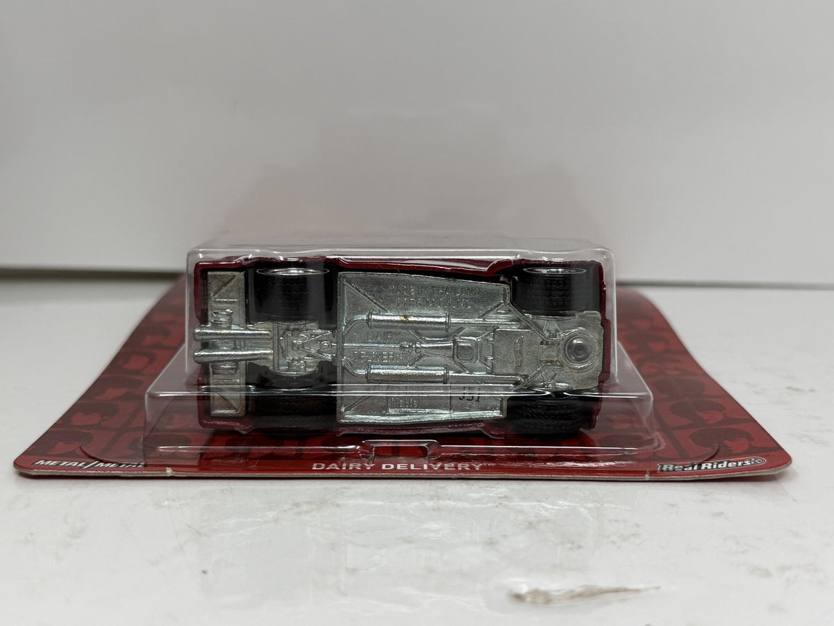 Hot Wheels The Beatles A Hard Days Night Dairy Delivery 1:64 Diecast Real Riders