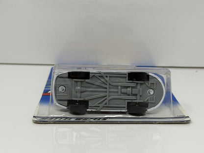 Hot Wheels Firebird #1 Huffman Racing 1:64 Diecast White