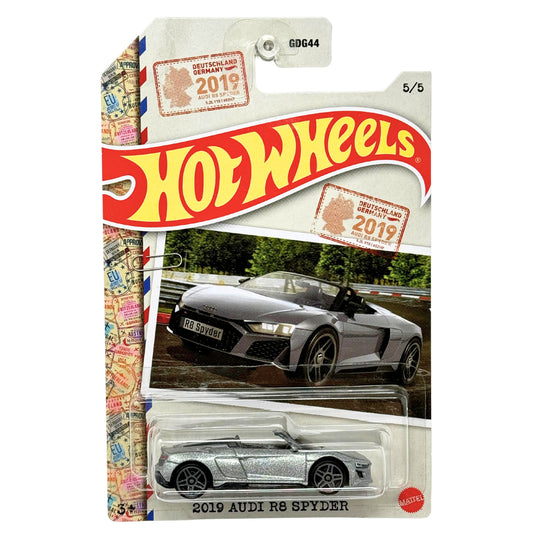 Hot Wheels World Class Racers 2019 Audi R8 Spyder 1:64 Diecast