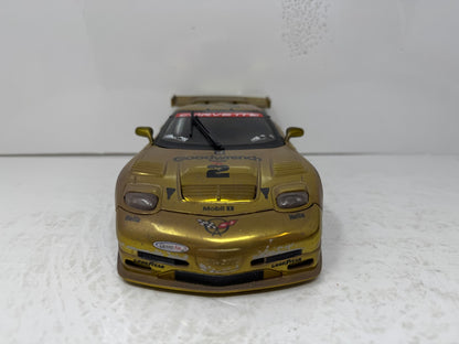 Action Racing #2 Ron Fellows GM 2001 Corvette C5R RACED VERSION 1:18 Diecast