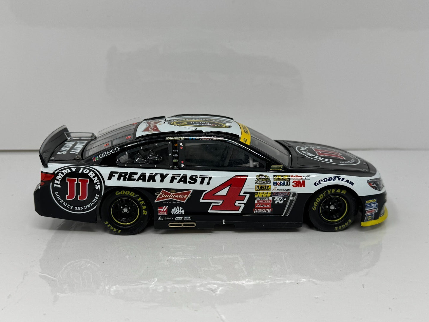 Action NASCAR Kevin Harvick #4 Jimmy John's Champion 2014 Chevy SS 1:24 Diecast
