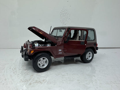 Maisto Special Edition Jeep Wrangler Sahara 1:18 Diecast Maroon Car