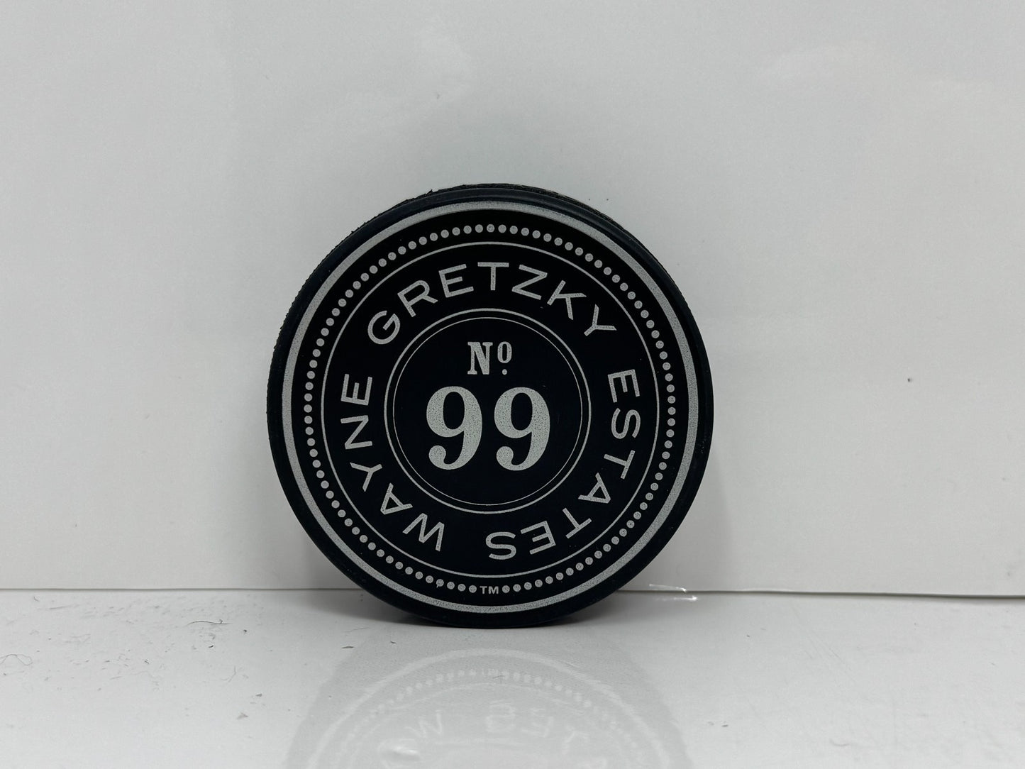Wayne Gretzky Estates No.99 Collectible Hockey Puck