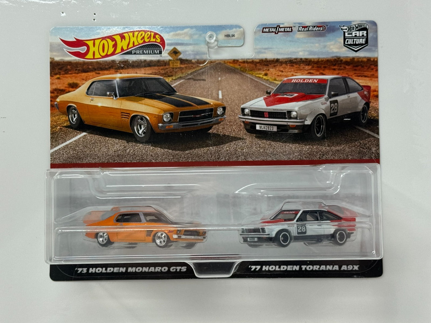 Hot Wheels Premium Card Culture Holden Monaro & Holden Torana A9X 1:64 Diecast