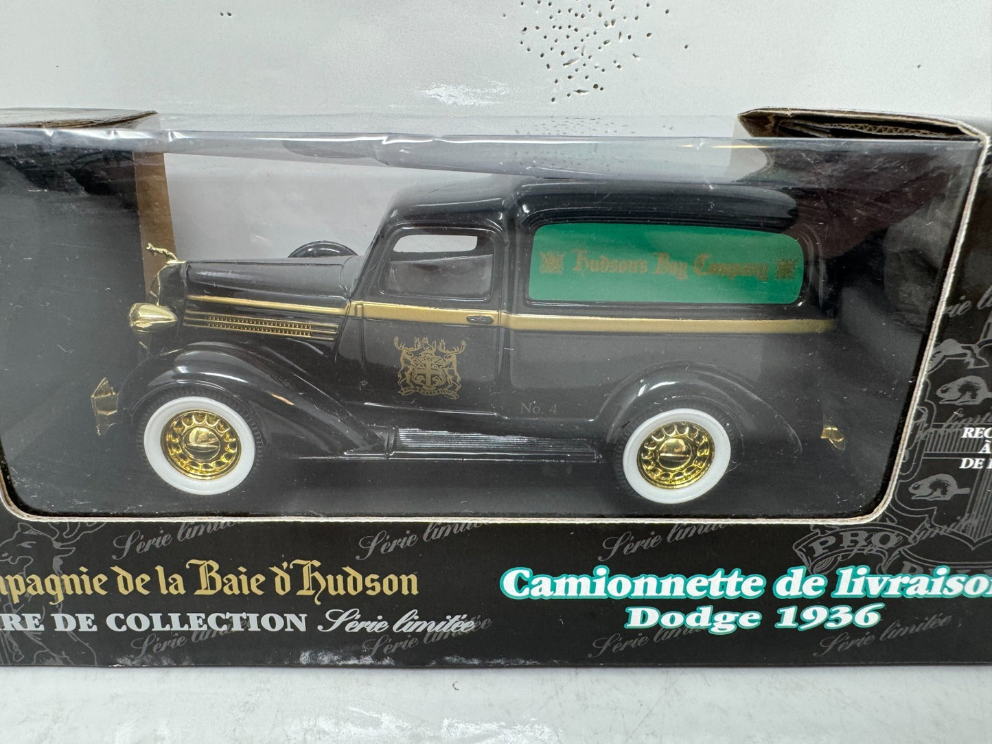 Liberty Classics Hudson's Bay 1936 Dodge Panel Van 1:25 Diecast Coin Bank