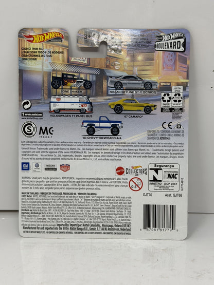 Hot Wheels Premium Boulevard #3 Volkswagen T1 Panel Bus 1:64 Diecast
